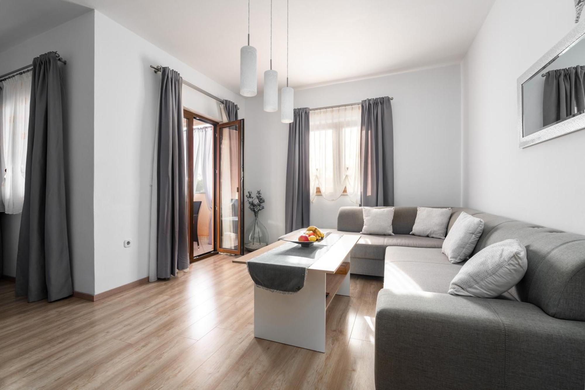 Apartment Morena Poreč Dış mekan fotoğraf
